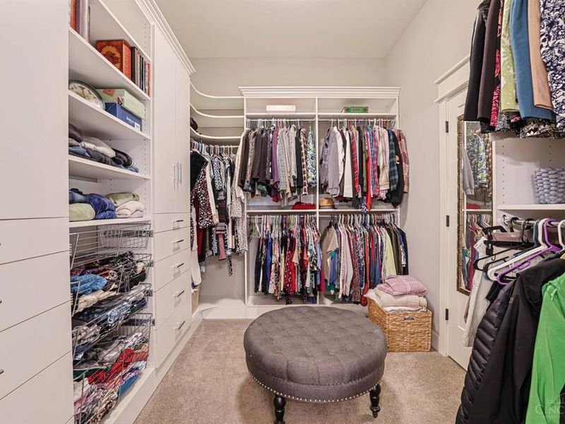 3380 Mohler Woods Lane, Evendale, OH 45241 Photo 24