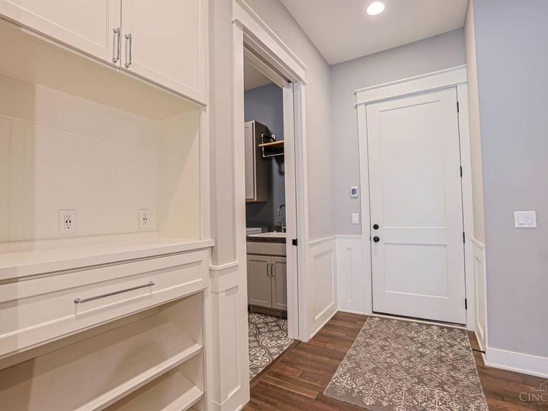 3380 Mohler Woods Lane, Evendale, OH 45241 Photo 36