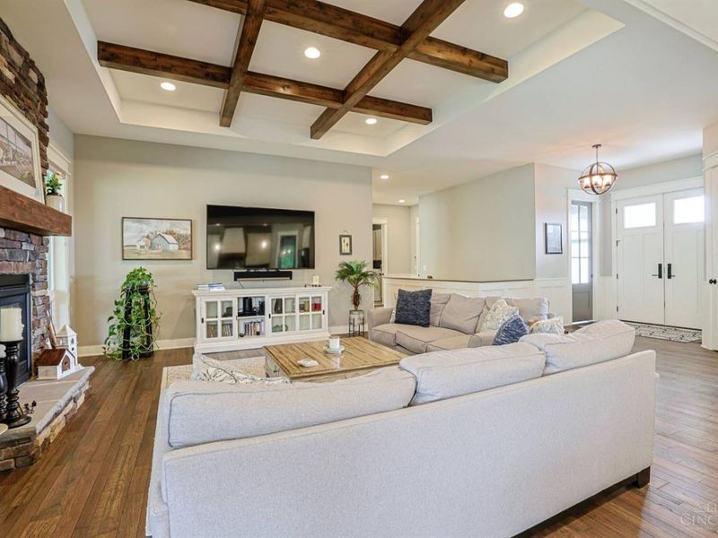 3380 Mohler Woods Lane, Evendale, OH 45241 Photo 9