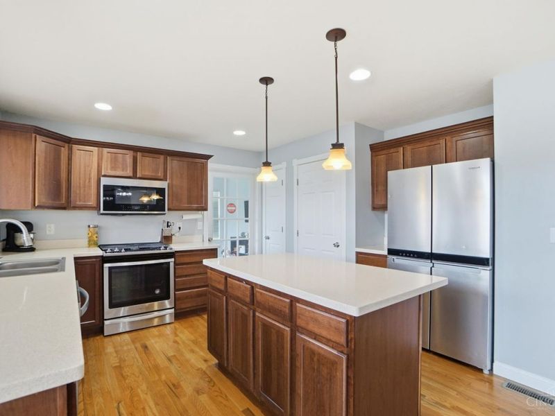 8145 Acorn Trail, Hamilton Twp, OH 45039 Photo 15