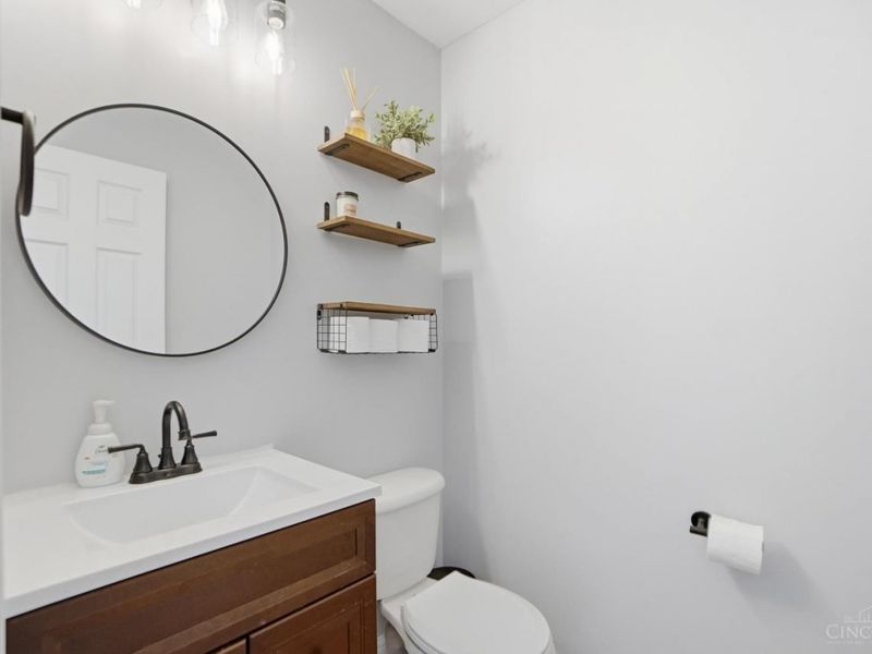 8145 Acorn Trail, Hamilton Twp, OH 45039 Photo 18