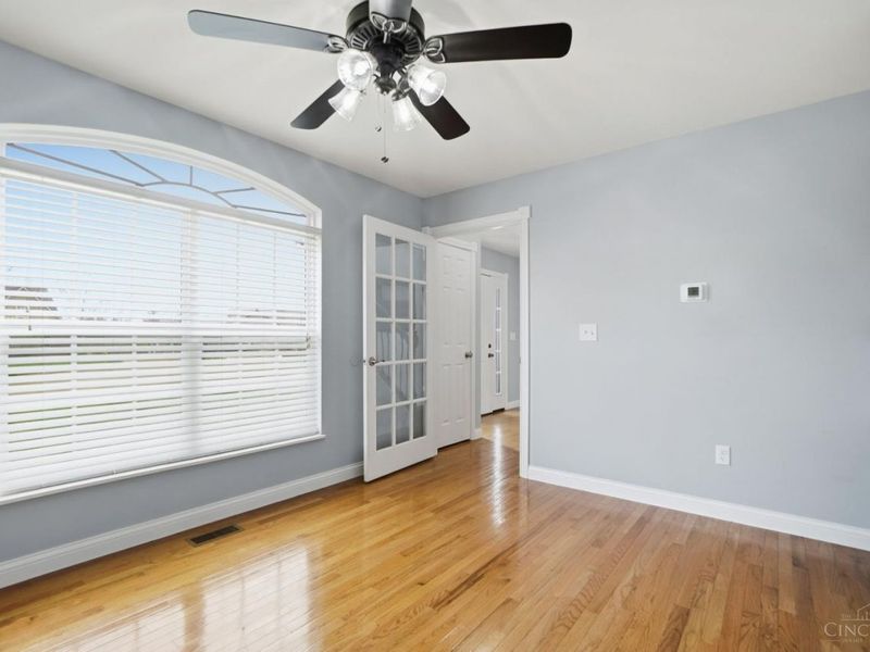 8145 Acorn Trail, Hamilton Twp, OH 45039 Photo 23