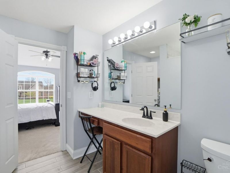 8145 Acorn Trail, Hamilton Twp, OH 45039 Photo 31