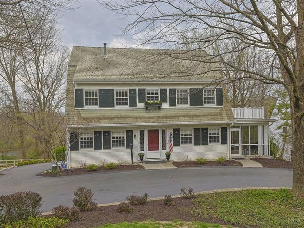 419 Reily Road, Wyoming, OH 45215