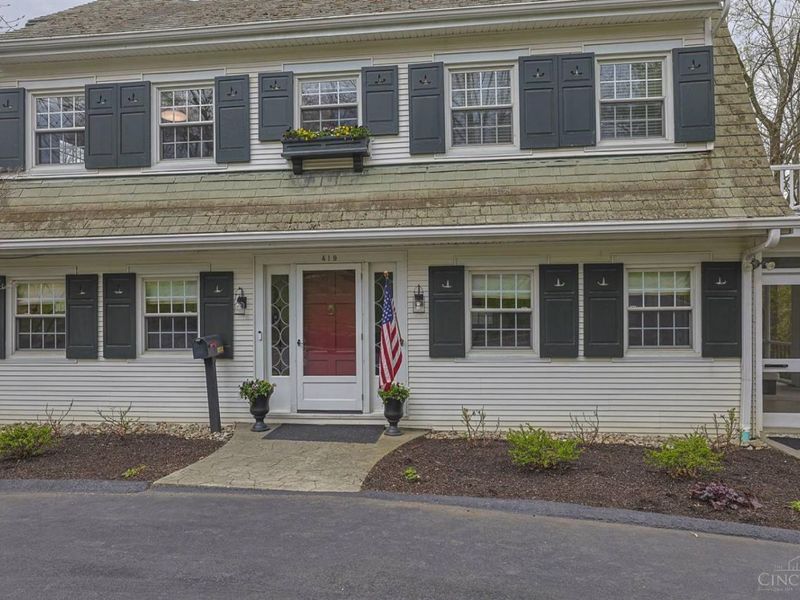 419 Reily Road, Wyoming, OH 45215 Photo 3