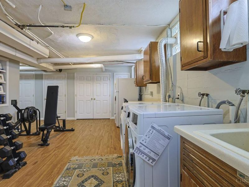 419 Reily Road, Wyoming, OH 45215 Photo 47