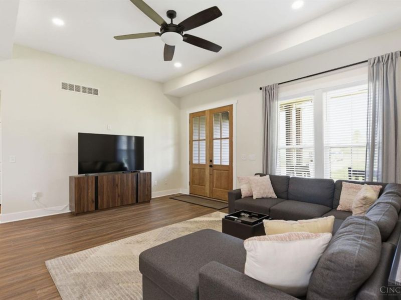 6520 Sleepy Hollow Parkway, Paint Twp, OH 45133 Photo 4