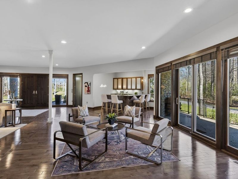 9550 Tall Trail, Indian Hill, OH 45242 Photo 11