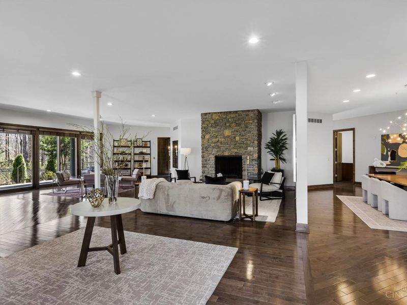 9550 Tall Trail, Indian Hill, OH 45242 Photo 7