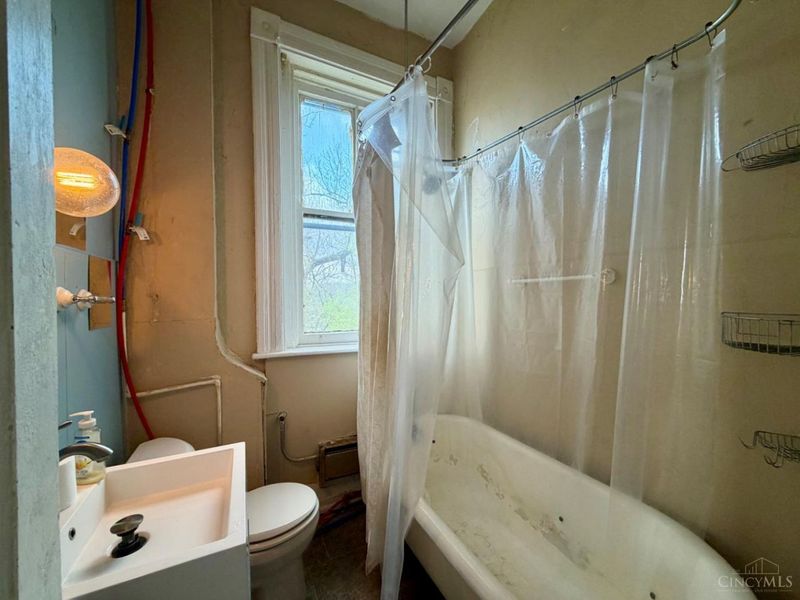 2355 W McMicken Avenue, Cincinnati, OH 45214 Photo 35