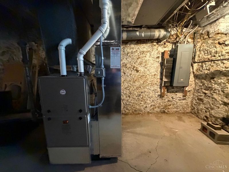 2355 W McMicken Avenue, Cincinnati, OH 45214 Photo 50