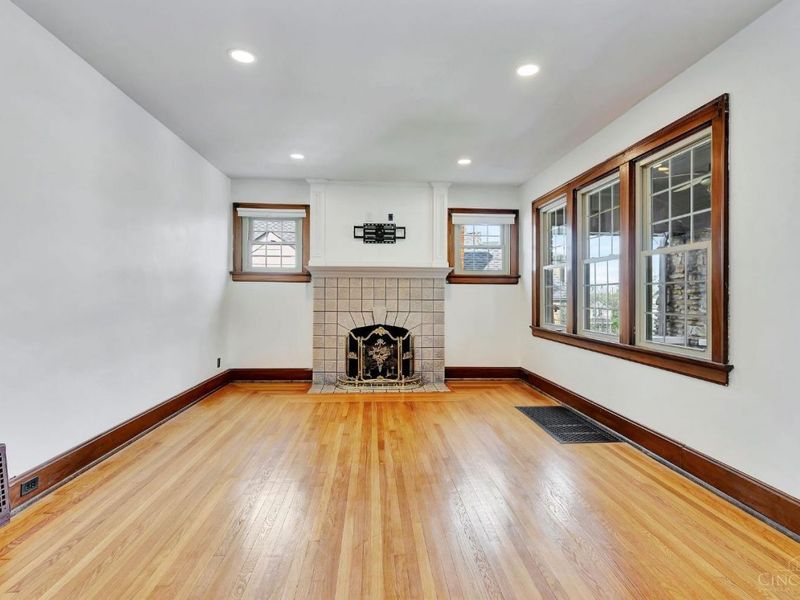 2317 Sherwood Lane, Norwood, OH 45212 Photo 4