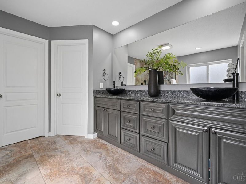 7524 Bridge Point Pass, Cincinnati, OH 45248 Photo 24