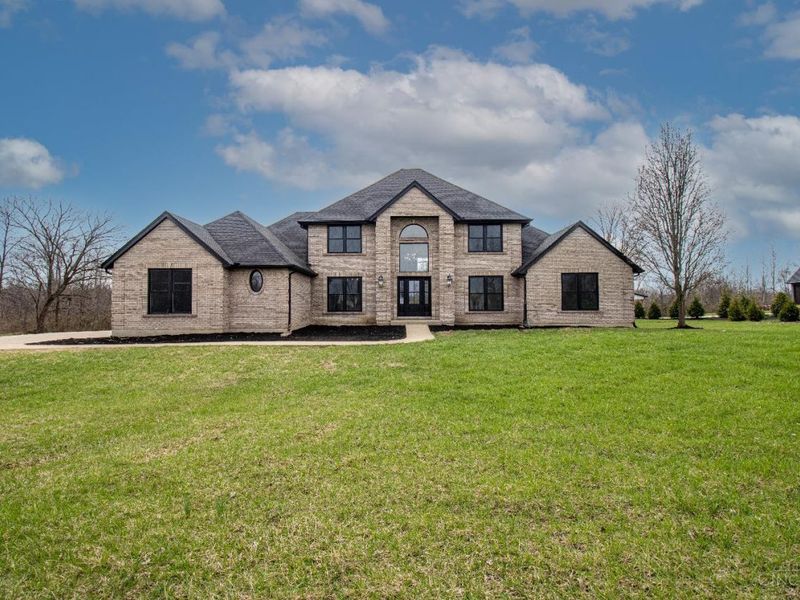 6967 Hamilton Mason Road, West Chester, OH 45069 Photo 1