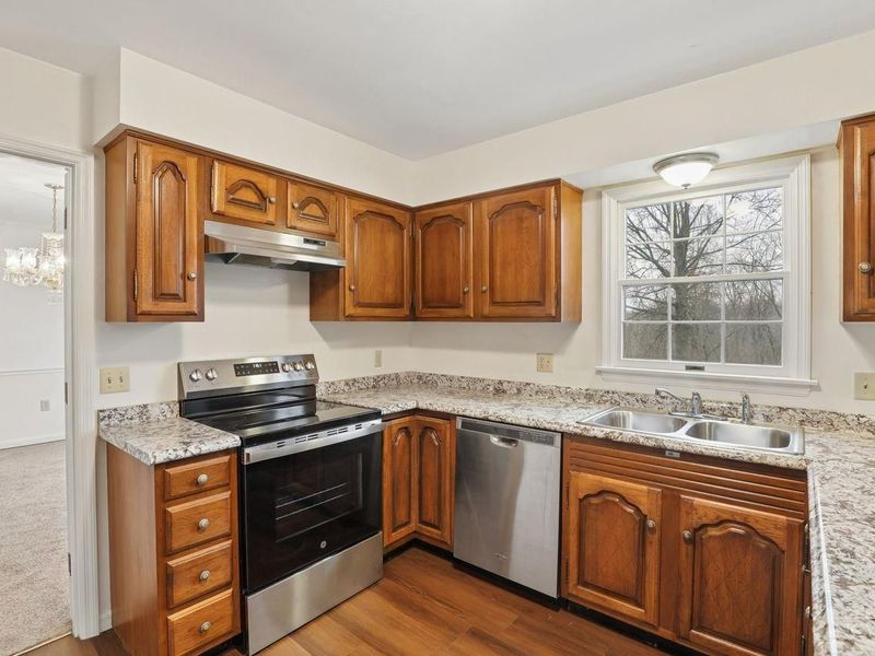 7284 Kirkridge Drive, Green Township, OH 45233 Photo 15