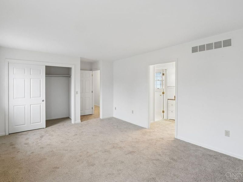 7284 Kirkridge Drive, Green Township, OH 45233 Photo 31