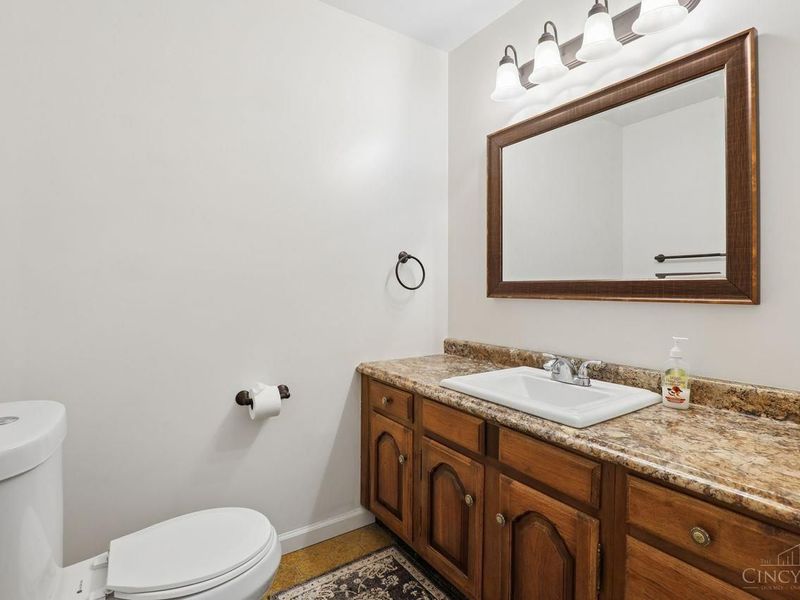 7284 Kirkridge Drive, Green Township, OH 45233 Photo 42