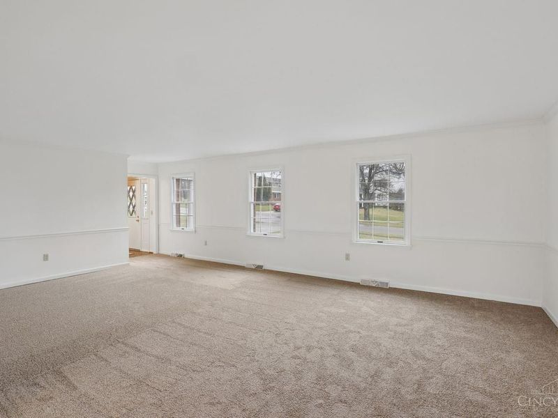 7284 Kirkridge Drive, Green Township, OH 45233 Photo 8