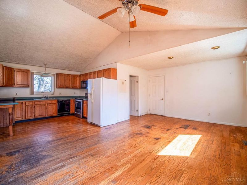 105 Belfast Pike, Hillsboro, OH 45133 Photo 14