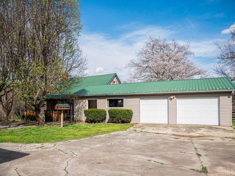 105 Belfast Pike, Hillsboro, OH 45133 Photo 2