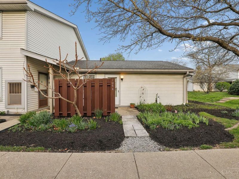 1044 E Crescentville Road, West Chester, OH 45246 Photo 20