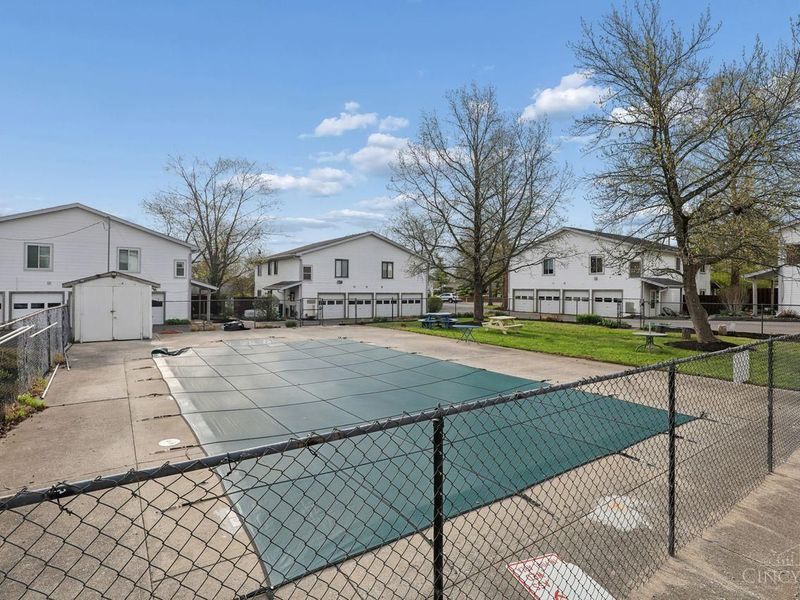 1044 E Crescentville Road, West Chester, OH 45246 Photo 23