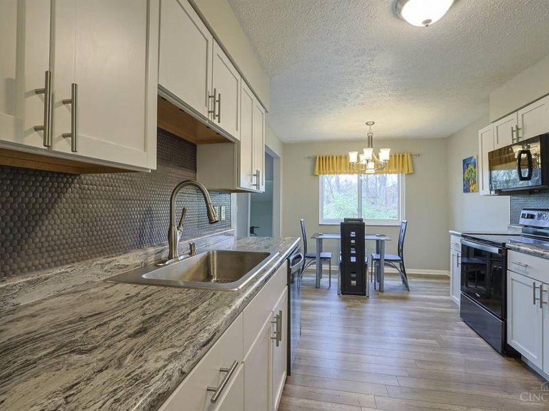 1560 Gelhot Drive, Unit 98, Fairfield, OH 45014 Photo 11