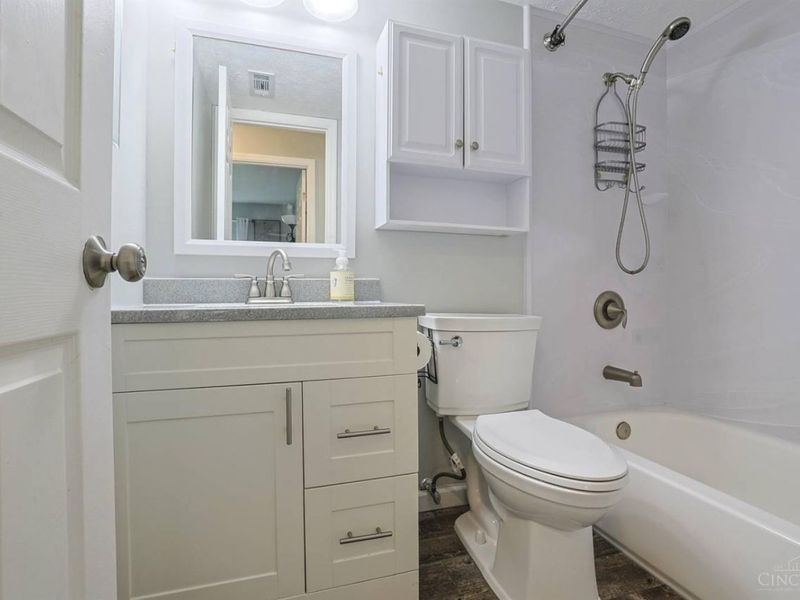 1560 Gelhot Drive, Unit 98, Fairfield, OH 45014 Photo 18