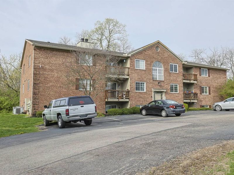 1560 Gelhot Drive, Unit 98, Fairfield, OH 45014 Photo 2