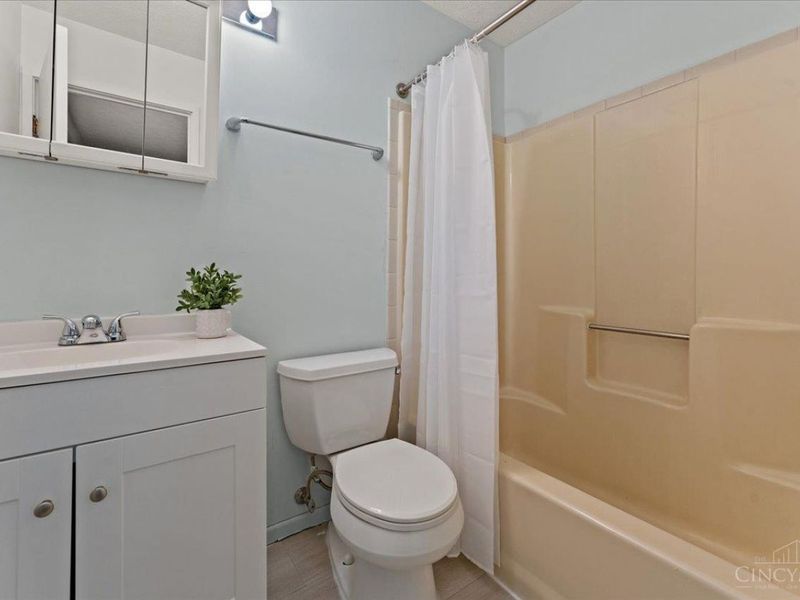 3505 W Fork Road, Unit 20, Green Township, OH 45211 Photo 11