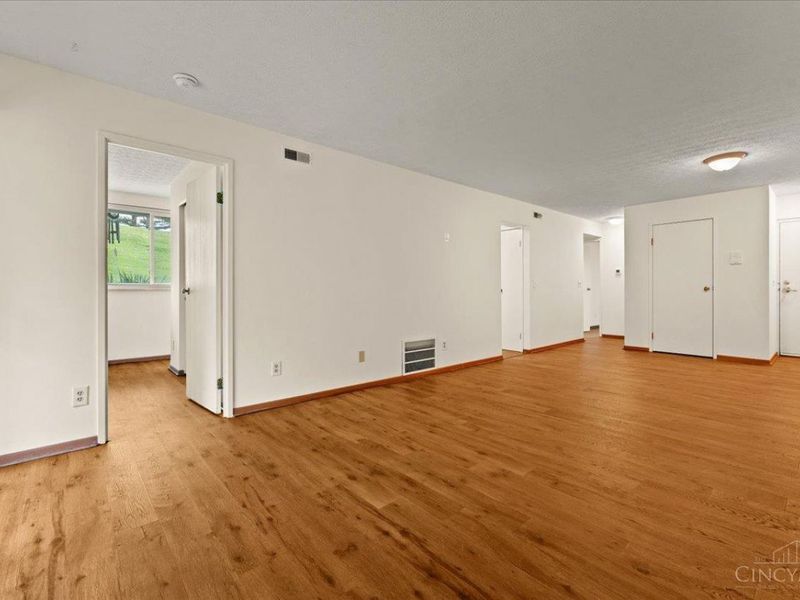 3505 W Fork Road, Unit 20, Green Township, OH 45211 Photo 5