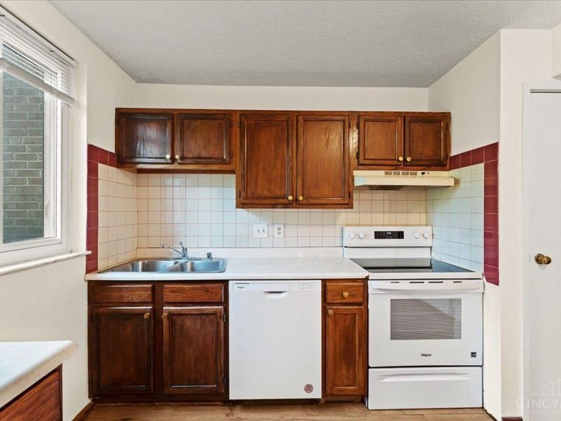 3505 W Fork Road, Unit 20, Green Township, OH 45211 Photo 8