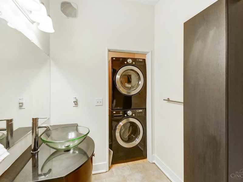 1207 Republic Street, Unit 101B, Cincinnati, OH 45202 Photo 18