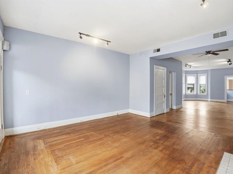 , Unit 2, Cincinnati, OH 45229 Photo 11