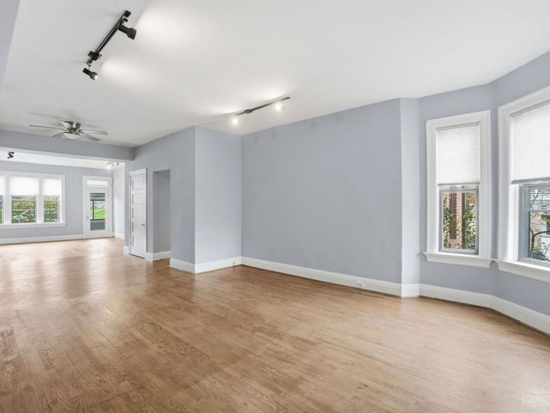 , Unit 2, Cincinnati, OH 45229 Photo 13