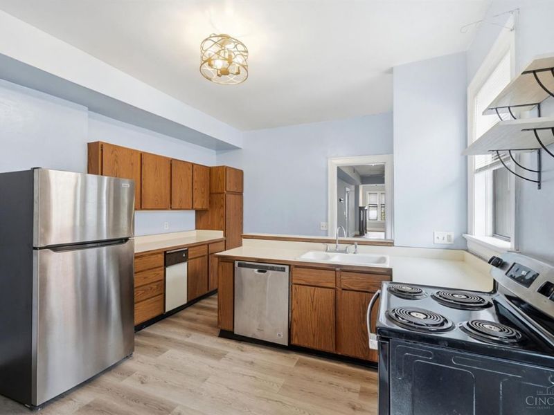 , Unit 2, Cincinnati, OH 45229 Photo 15