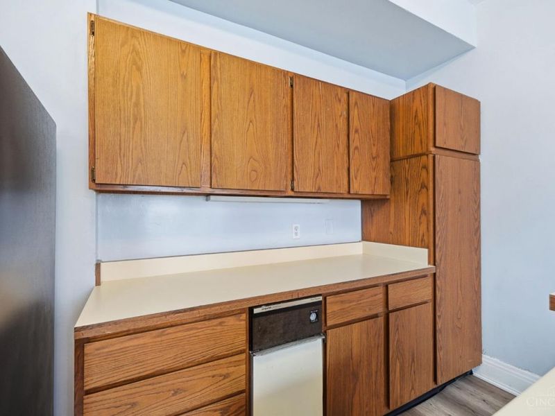 , Unit 2, Cincinnati, OH 45229 Photo 17