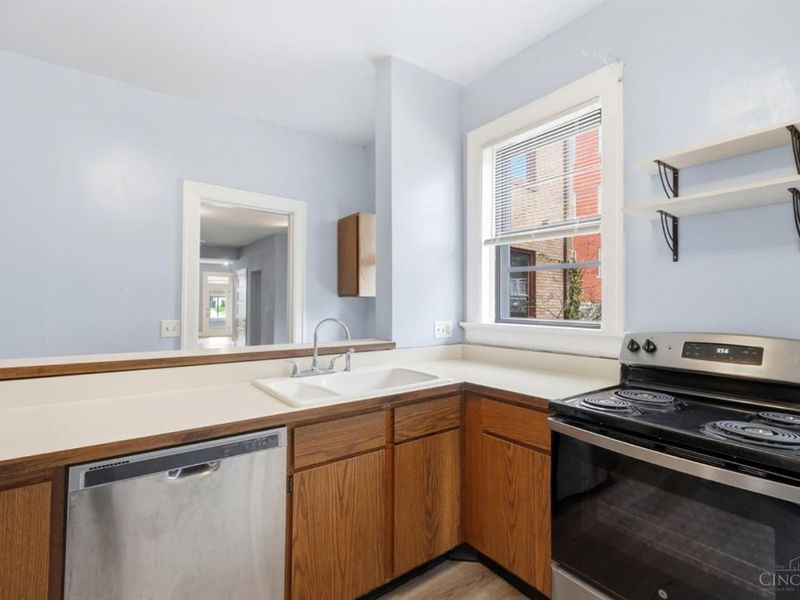 , Unit 2, Cincinnati, OH 45229 Photo 18