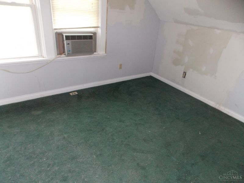 3940 Delmar Avenue, Cheviot, OH 45211 Photo 12