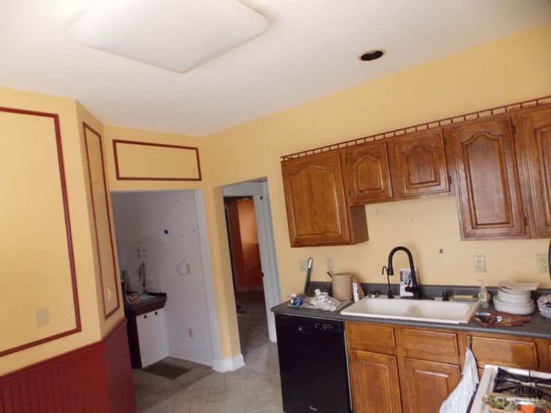 3940 Delmar Avenue, Cheviot, OH 45211 Photo 3