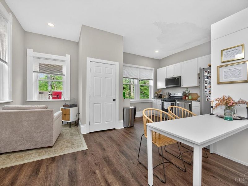 964 Windsor Street, Cincinnati, OH 45206 Photo 10