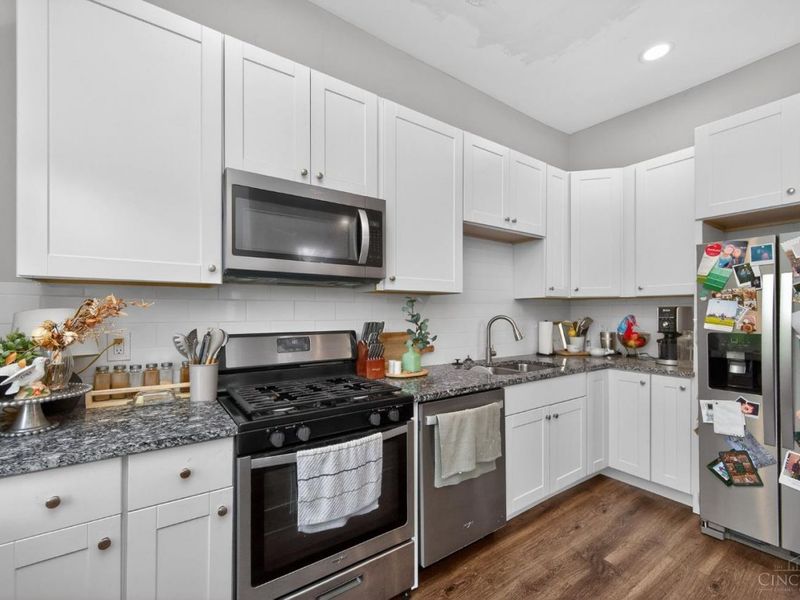 964 Windsor Street, Cincinnati, OH 45206 Photo 13