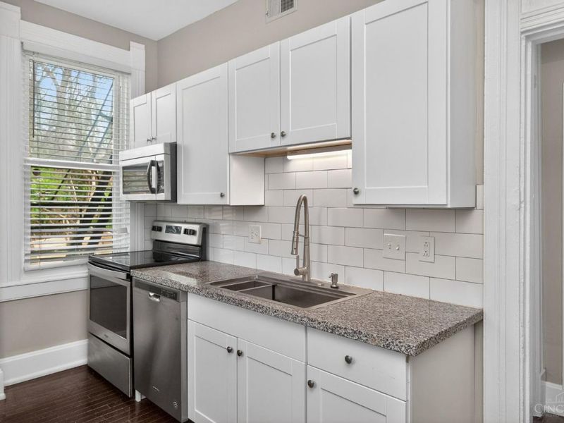 964 Windsor Street, Cincinnati, OH 45206 Photo 32