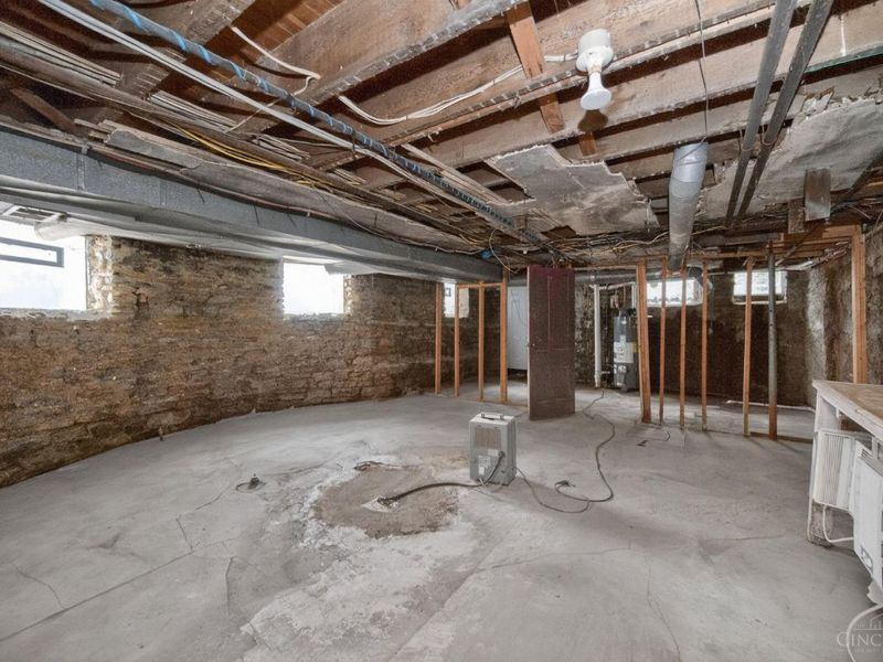 964 Windsor Street, Cincinnati, OH 45206 Photo 52