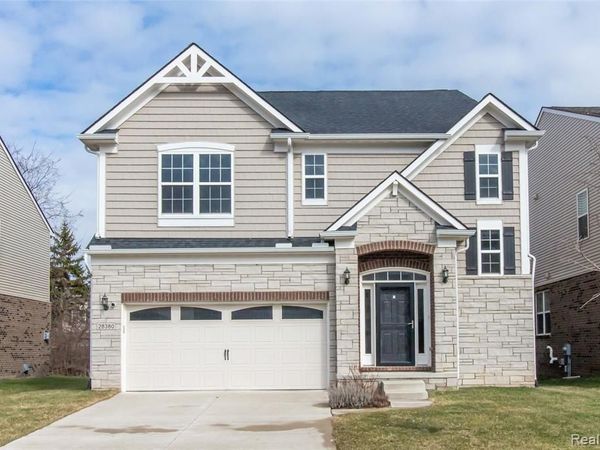 28380 Verona Drive, Novi, MI 48377
