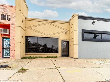 19606 JOY Road , Detroit, MI 48228