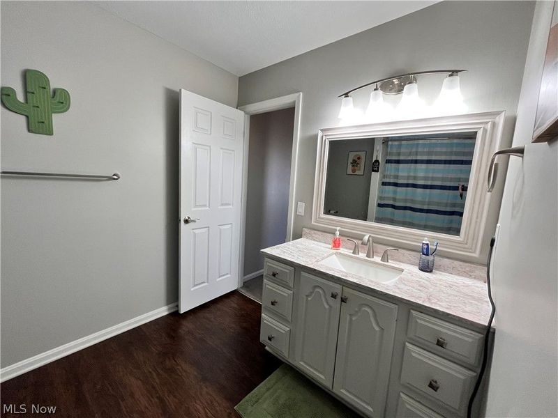 409 King Street, Fairport Harbor, OH 44077 Photo 12