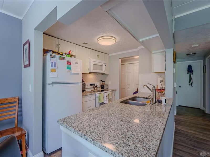 1024 Hidden Landing Trail, Unit A, Dayton, OH 45449 Photo 11