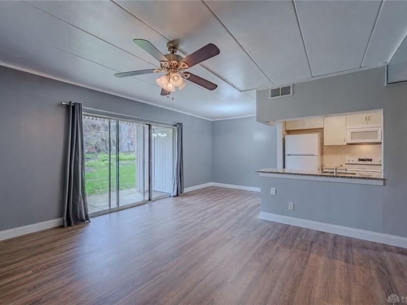 1024 Hidden Landing Trail, Unit A, Dayton, OH 45449 Photo 5