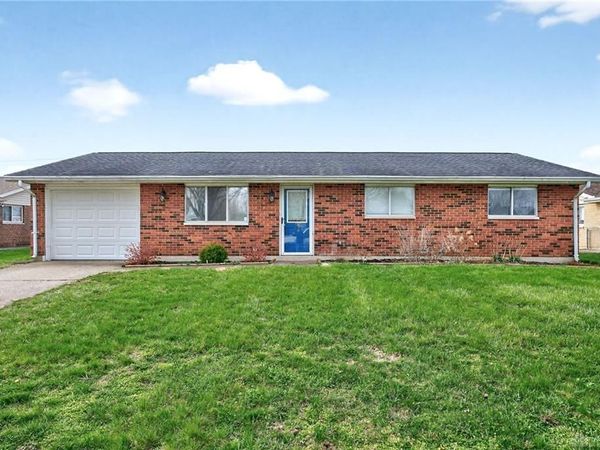 8243 Philadelphia Drive, Fairborn, OH 45324